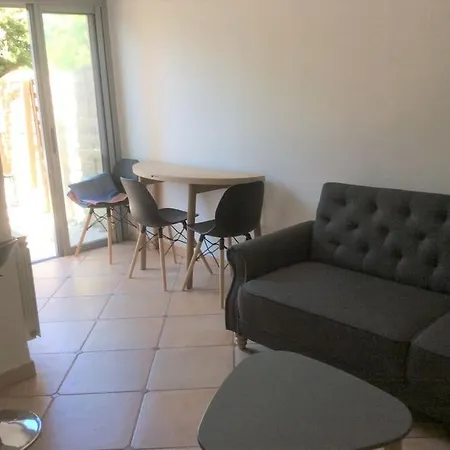 아파트 Cap Studio-cabine Jardin Clos, Port Et